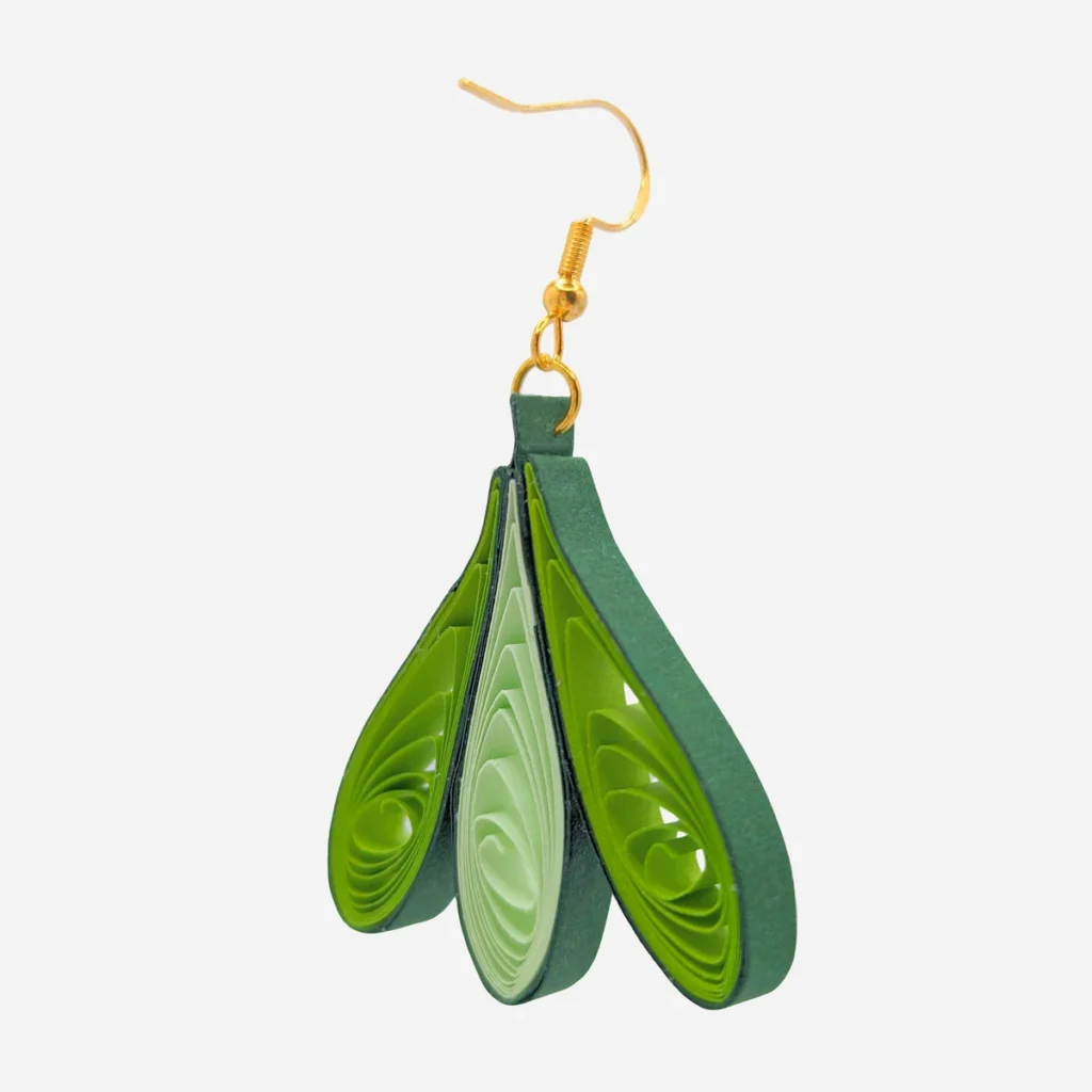 Orecchini Artigianali Pendenti Quilling Verdi Green Leaf Fatti a Mano di Carta singolo